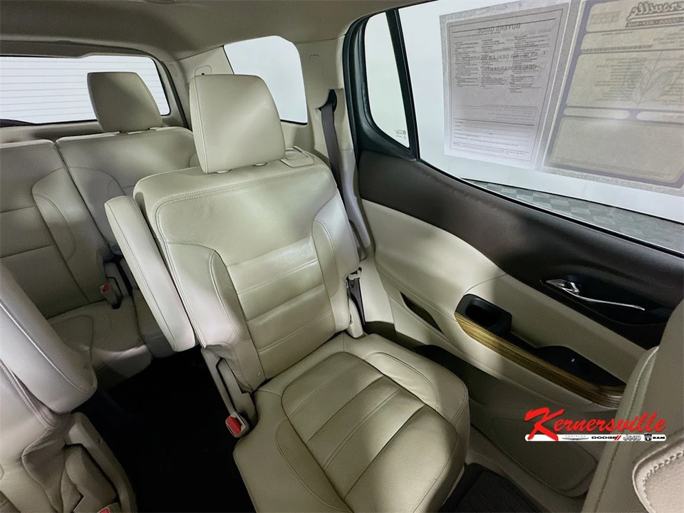 2017 GMC Acadia - Image 14 of 21