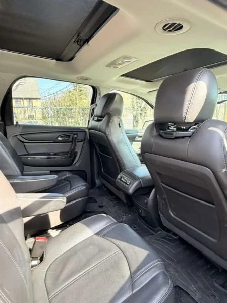 2017 GMC Acadia - Image 12 of 12