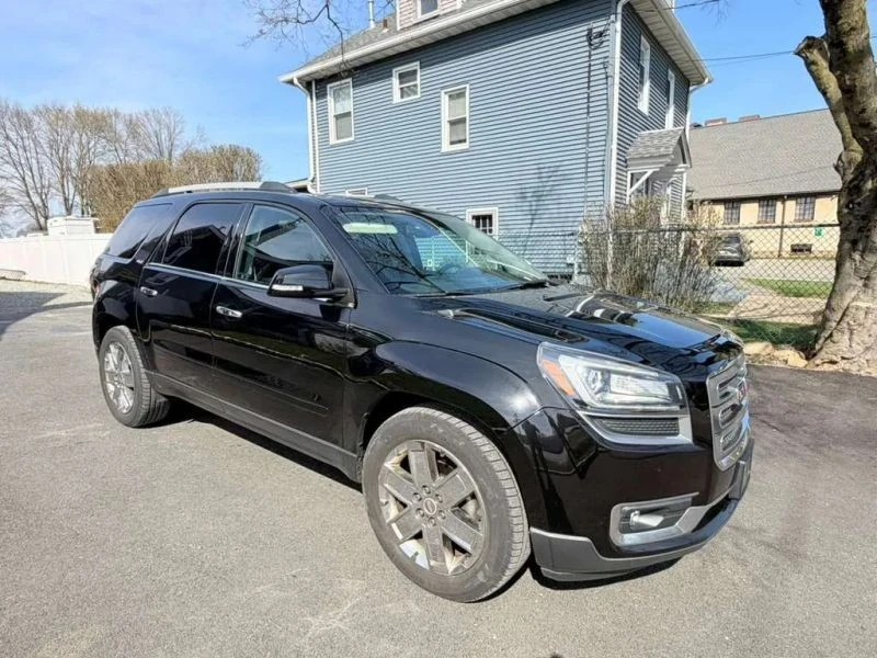 2017 GMC Acadia - Image 2 of 12