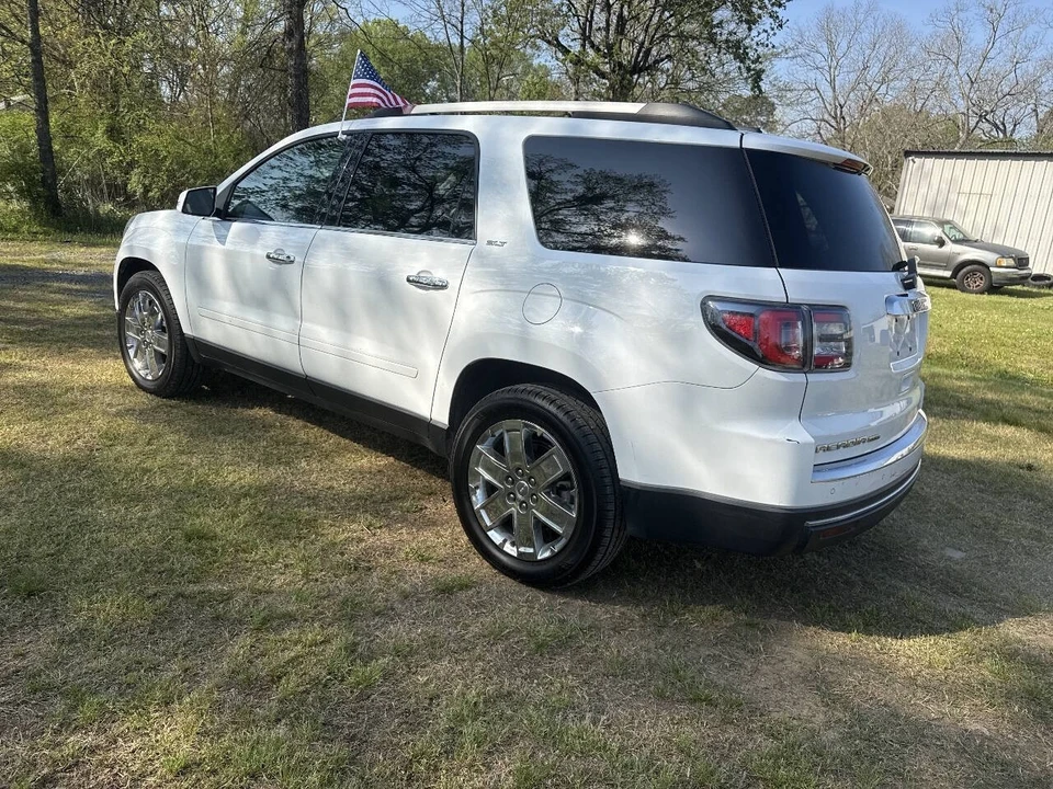 2017 GMC Acadia - Image 3 of 16