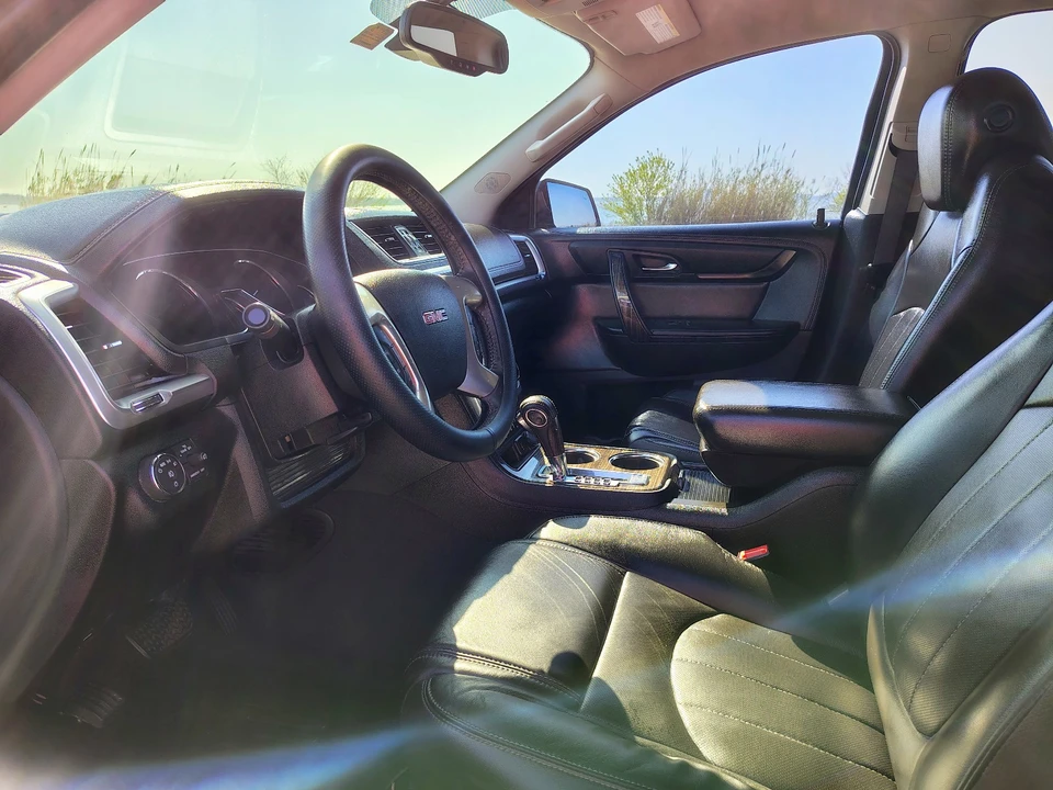 2017 GMC Acadia - Image 6 of 21