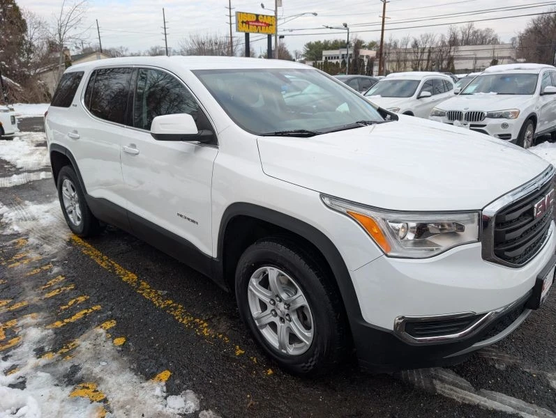 2017 GMC Acadia - Image 4 of 12