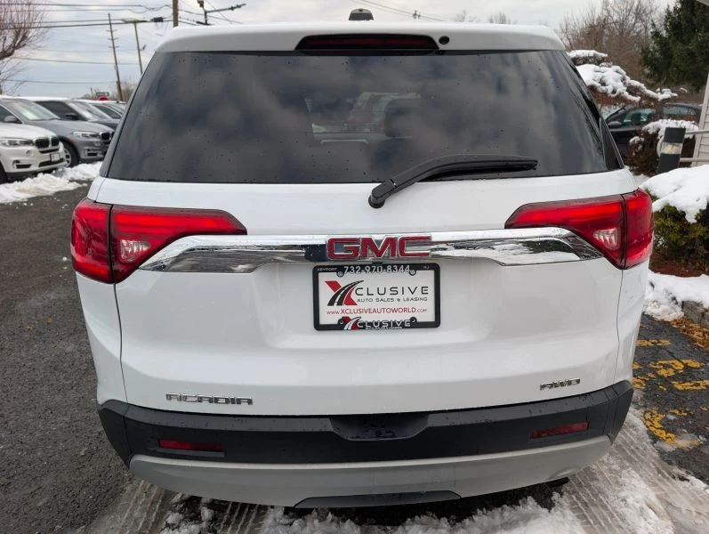 2017 GMC Acadia - Image 6 of 12