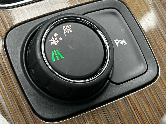 2017 GMC Acadia - Image 7 of 12