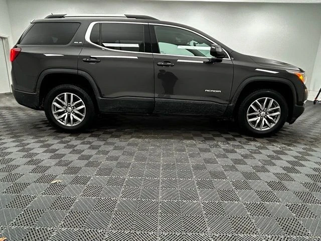 2017 GMC Acadia - Image 9 of 12