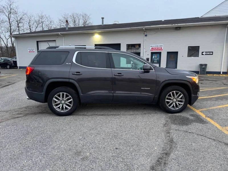 2017 GMC Acadia - Image 9 of 12