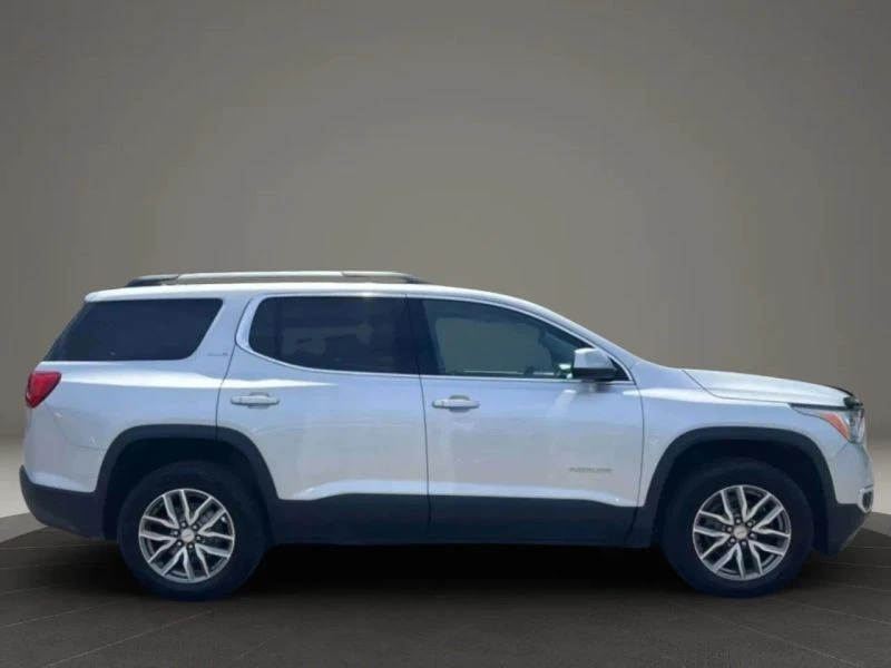2017 GMC Acadia - Image 4 of 12