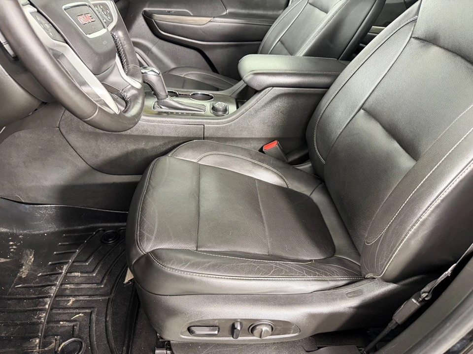 2017 GMC Acadia - Image 9 of 12