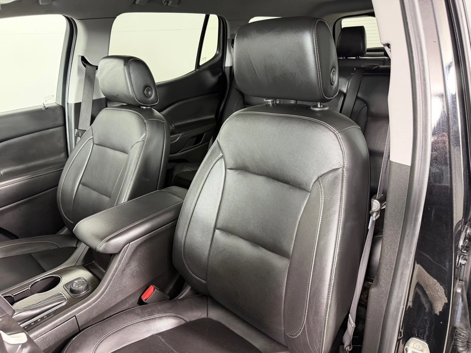 2017 GMC Acadia - Image 10 of 12