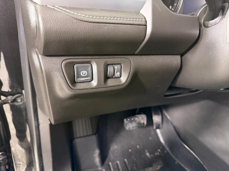 2017 GMC Acadia - Image 11 of 12
