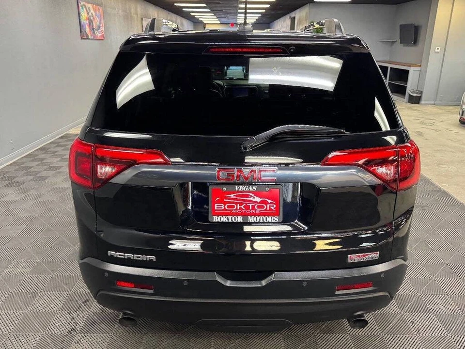 2017 GMC Acadia - Image 15 of 21