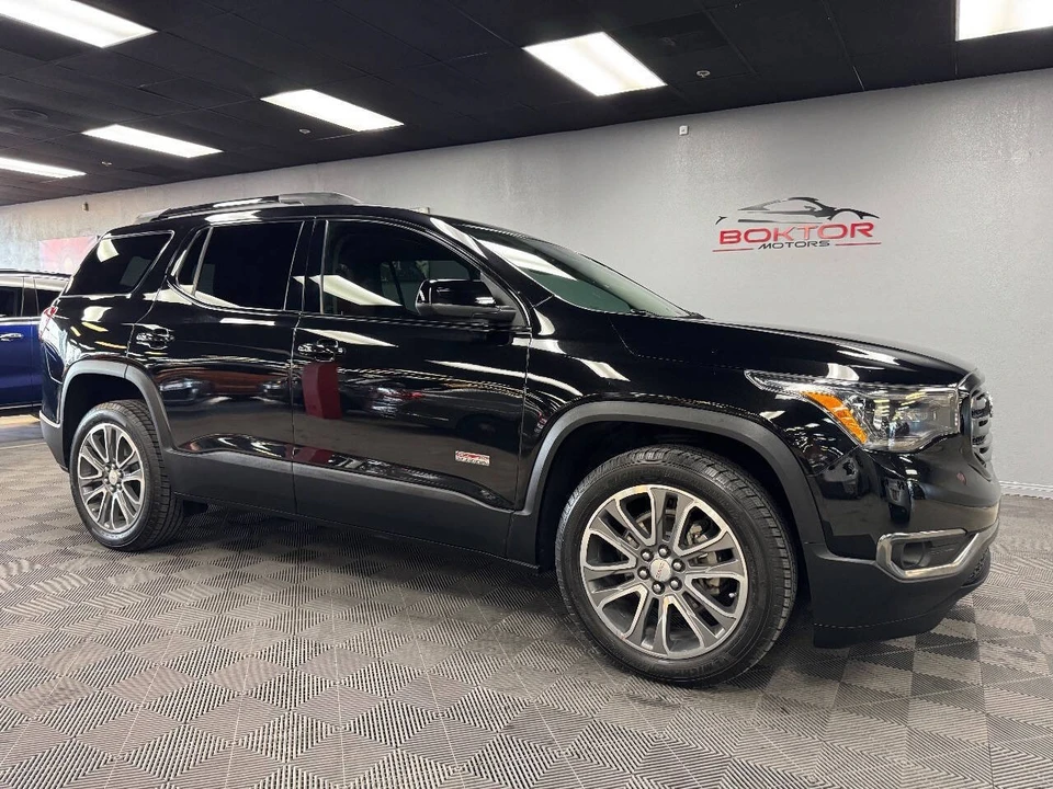 2017 GMC Acadia - Image 2 of 12