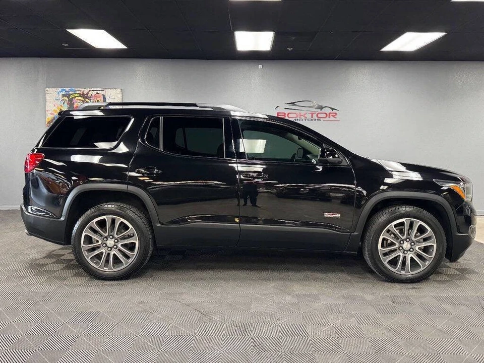 2017 GMC Acadia - Image 19 of 21