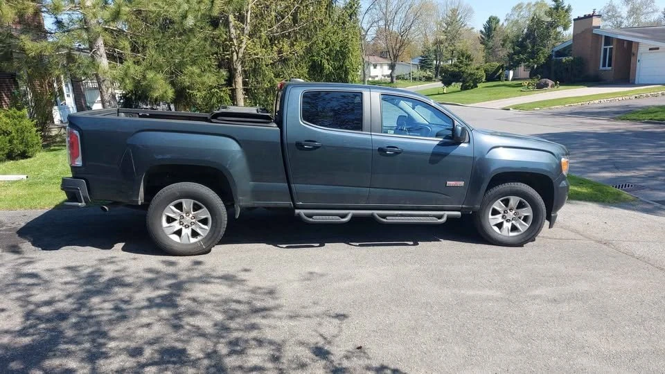 2017 GMC Canyon 2nd Gen - Image 2 of 4