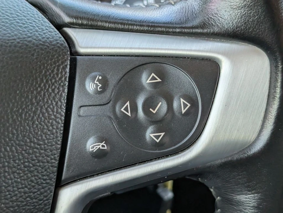 2017 GMC Canyon 2nd Gen - Image 14 of 21
