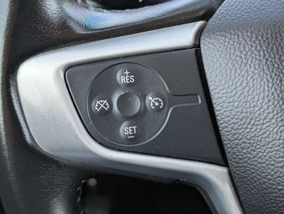 2017 GMC Canyon 2nd Gen - Image 13 of 21