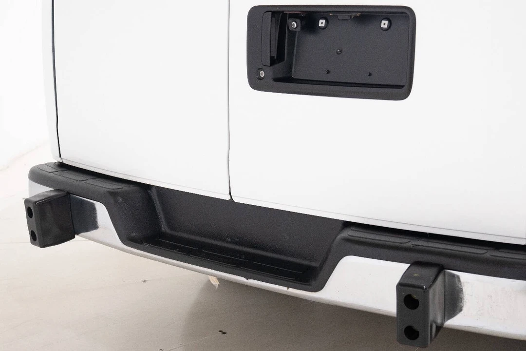 2017 GMC Savana - Image 19 of 21