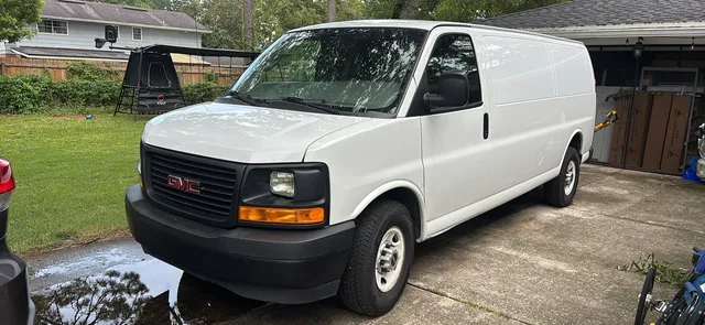 2017 GMC Savana 2500 G2500
