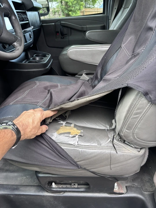 2017 GMC Savana - Image 7 of 8