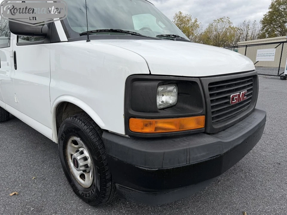 2017 GMC Savana - Image 2 of 12