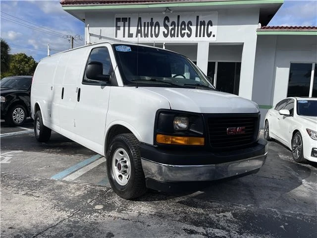 2017 GMC Savana - Image 3 of 21