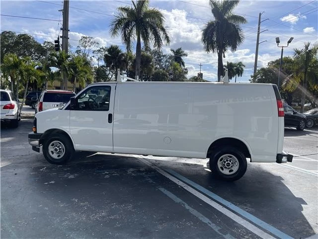 2017 GMC Savana - Image 7 of 21
