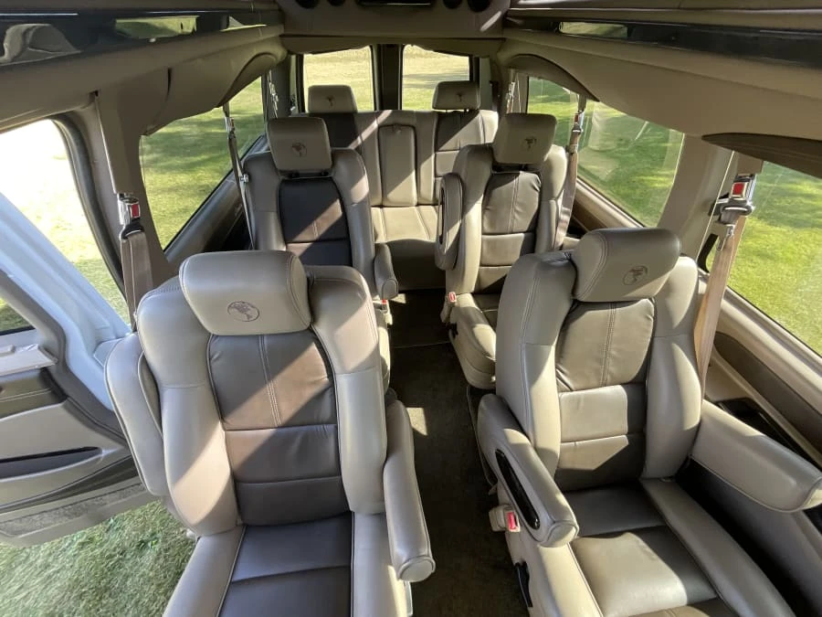 2017 GMC Savana - Image 5 of 19