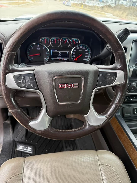 2017 GMC Sierra 4th Gen - Image 18 of 19