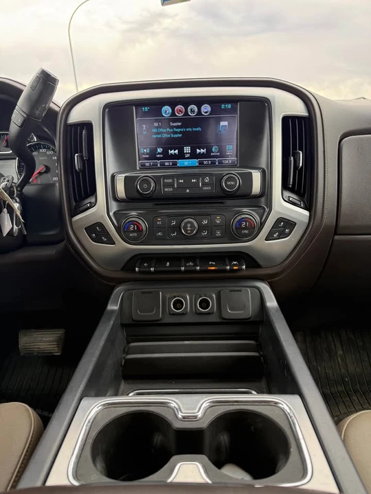 2017 GMC Sierra 4th Gen - Image 15 of 19