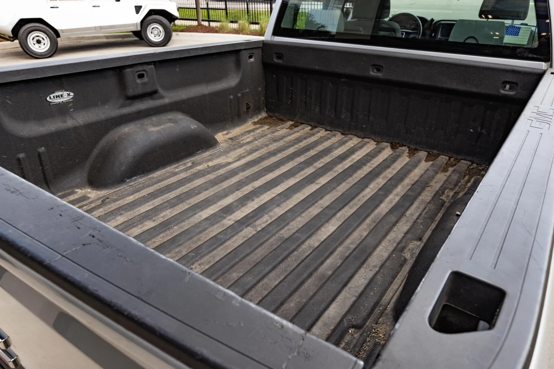 2017 GMC Sierra 4th Gen - Image 16 of 21
