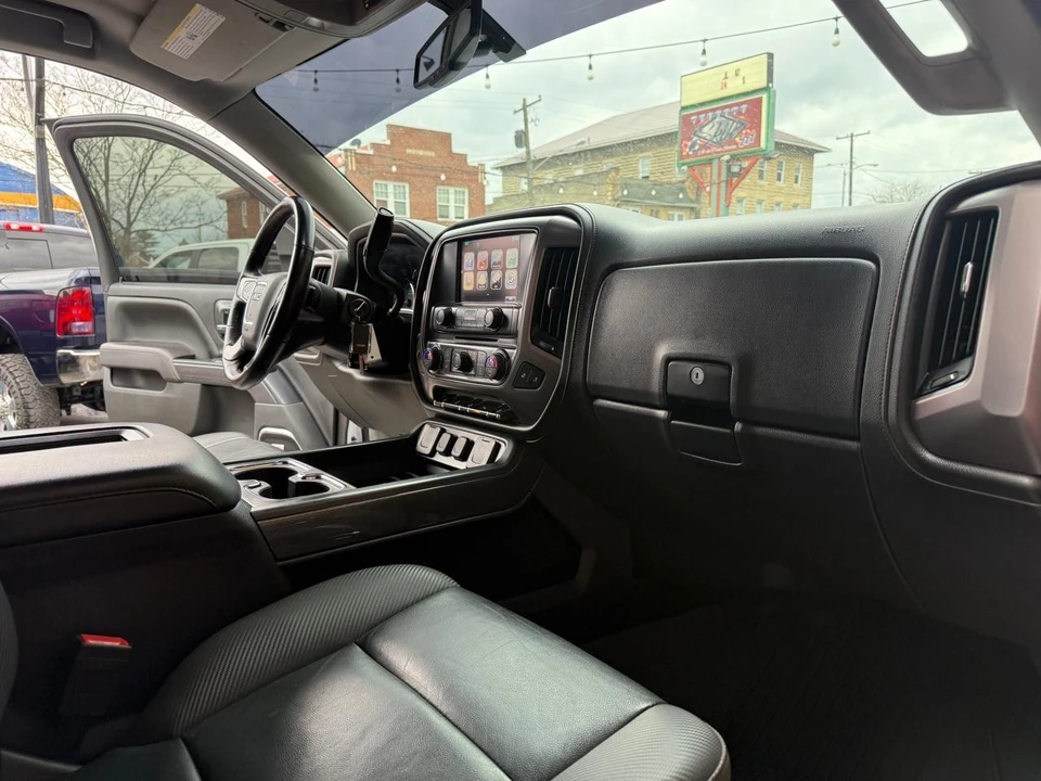 2017 GMC Sierra 4th Gen - Image 15 of 18