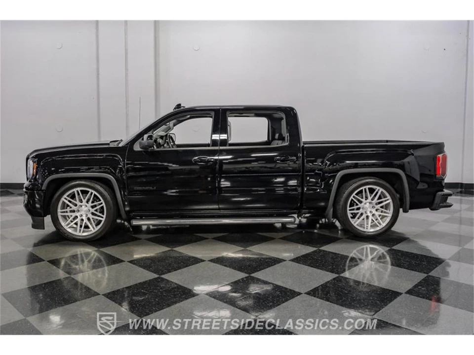 2017 GMC Sierra 4th Gen - Image 7 of 31