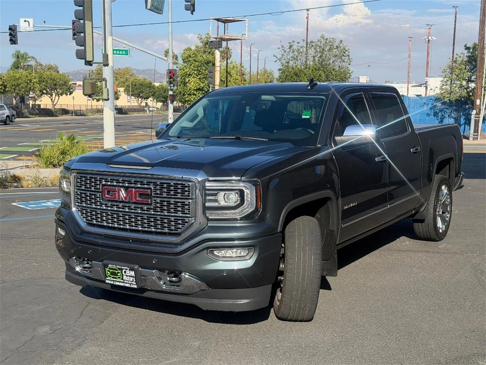 2017 GMC Sierra 4th Gen - Image 5 of 24