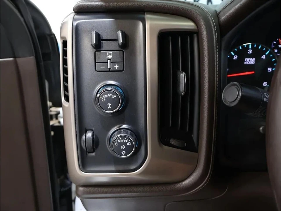 2017 GMC Sierra 4th Gen - Image 13 of 31