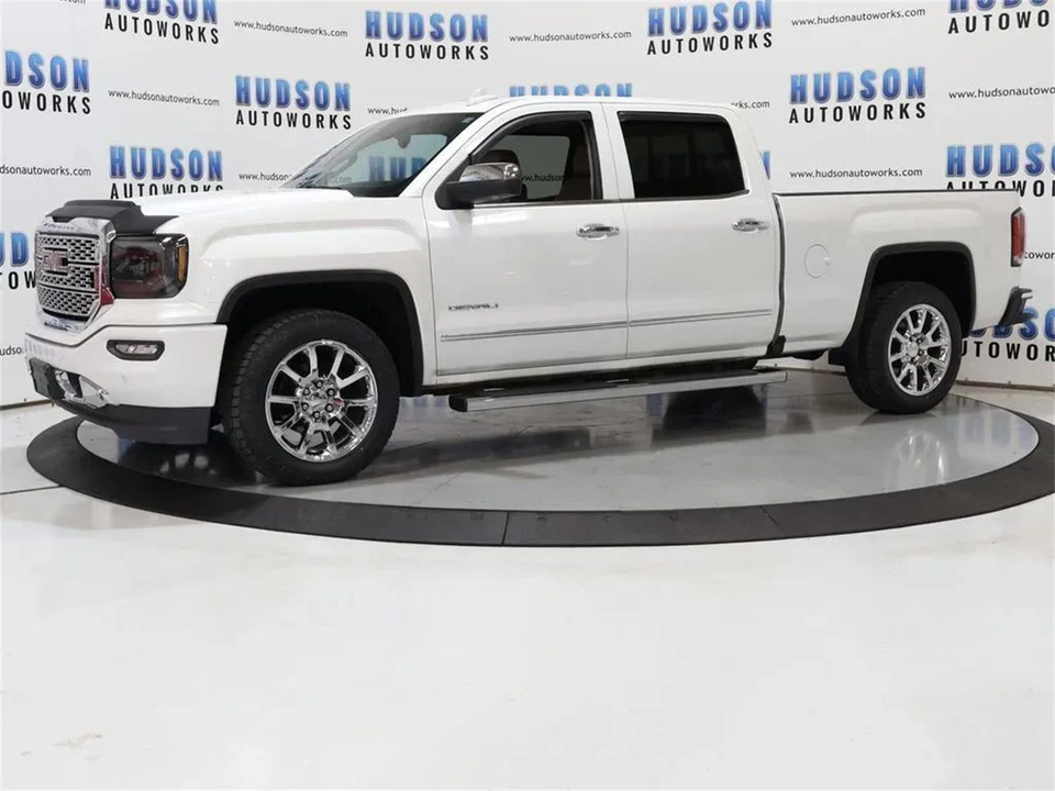 2017 GMC Sierra 4th Gen - Image 2 of 31