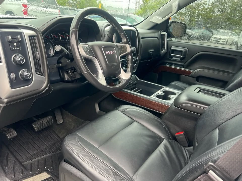 2017 GMC Sierra 4th Gen - Image 9 of 16