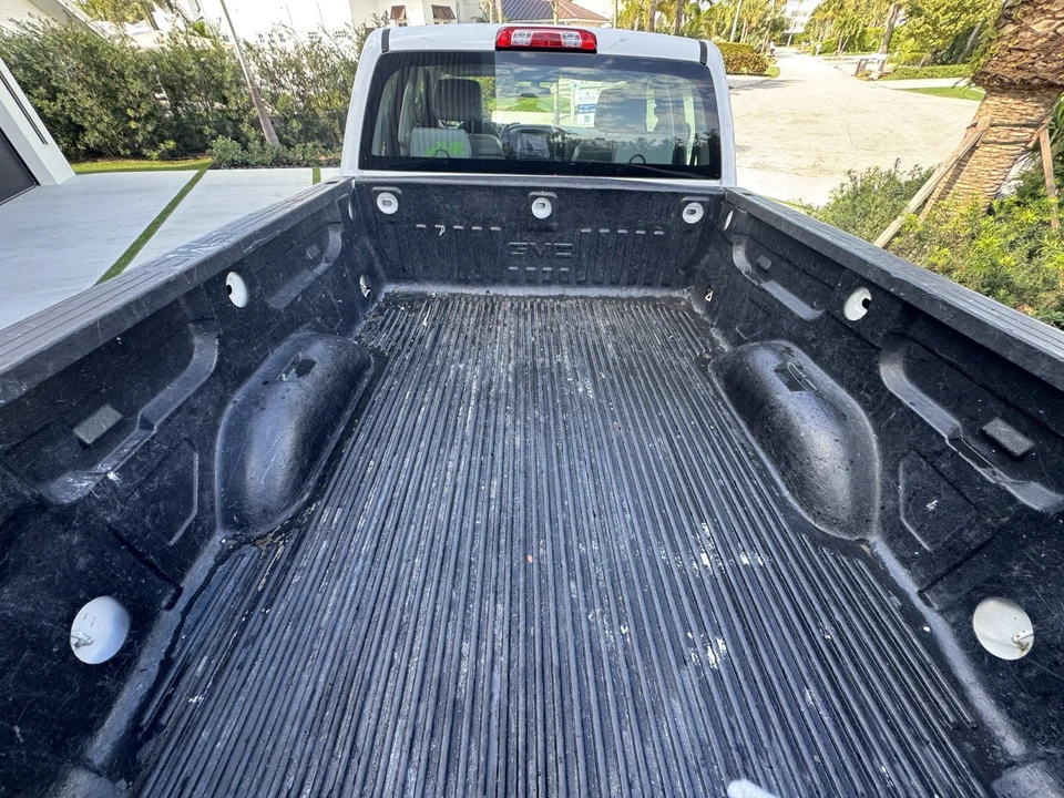 2017 GMC Sierra 3rd Gen - Image 8 of 21