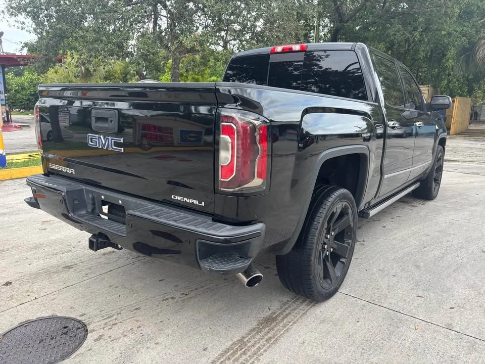 2017 GMC Sierra 4th Gen - Image 9 of 20