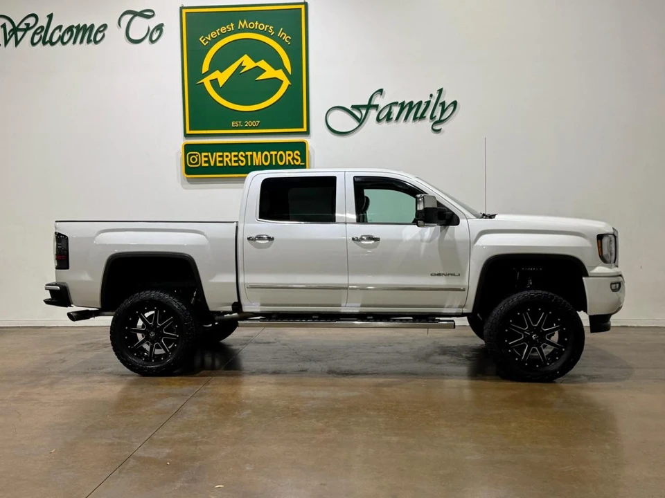 2017 GMC Sierra 4th Gen - Image 8 of 21