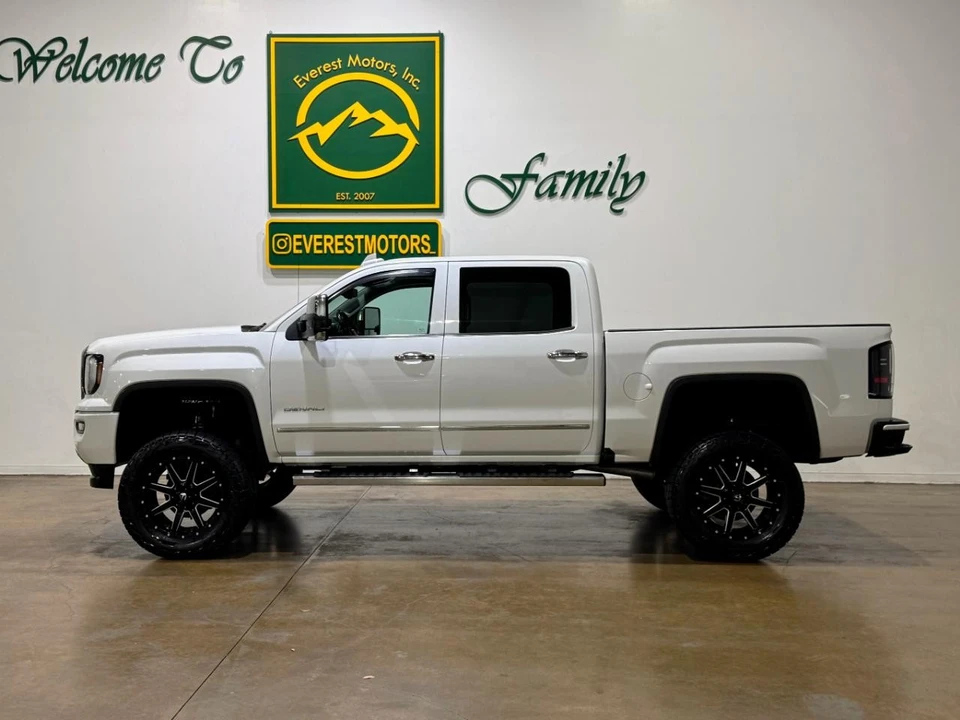 2017 GMC Sierra 4th Gen - Image 4 of 21