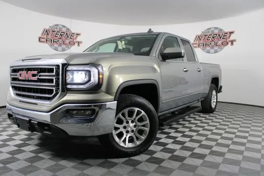 2017 GMC Sierra 1500 Double Cab SLE Pickup 4D 6 1/2 ft