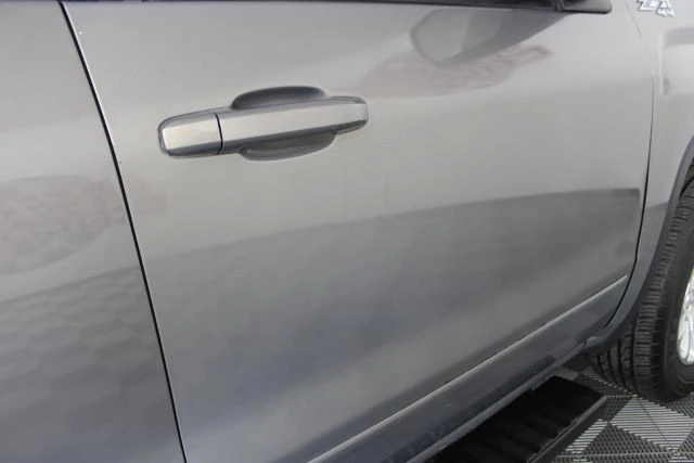 2017 GMC Sierra 4th Gen - Image 31 of 31