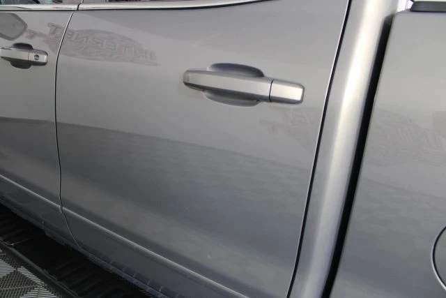 2017 GMC Sierra 4th Gen - Image 27 of 31