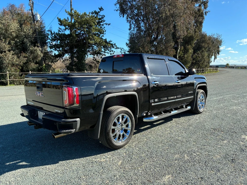 2017 GMC Sierra 3rd Gen - Image 5 of 21