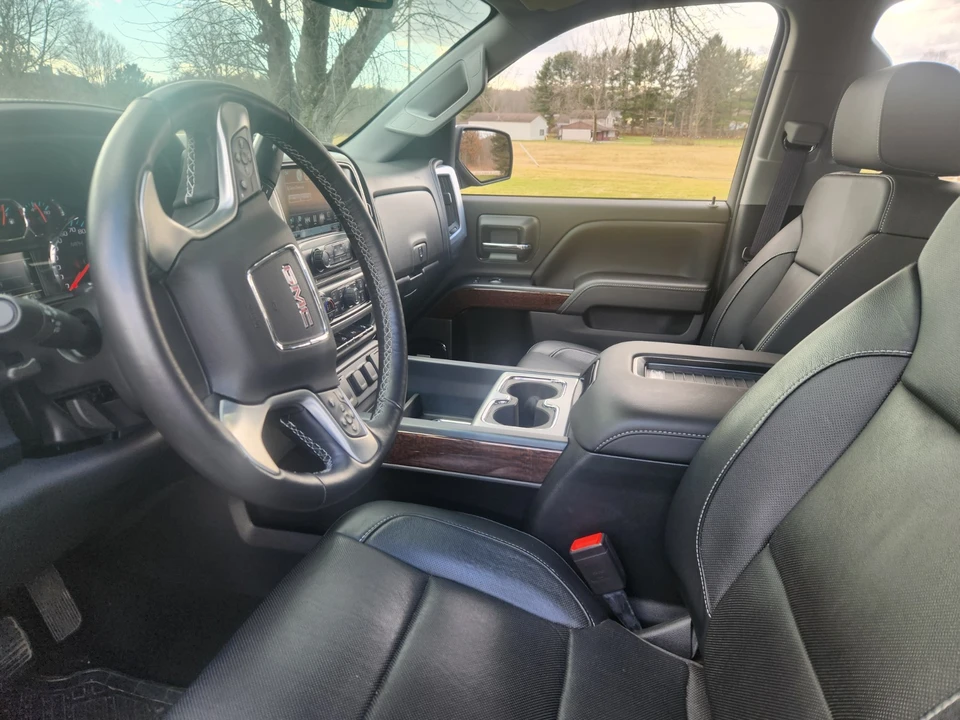 2017 GMC Sierra 4th Gen - Image 14 of 15