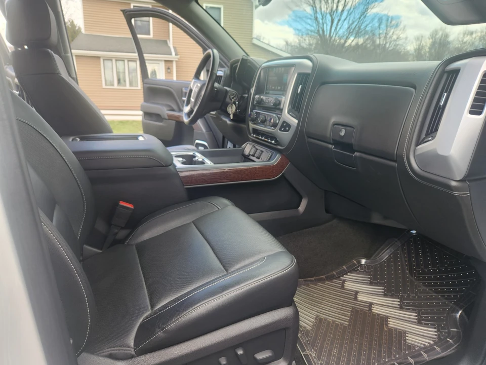 2017 GMC Sierra 4th Gen - Image 11 of 15