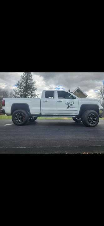 2017 GMC Sierra 4th Gen - Image 3 of 15