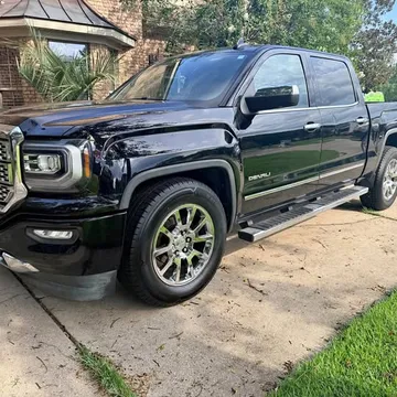 2017 GMC Sierra 1500 Limited Crew Cab Denali Pickup 4D 5 3/4 ft