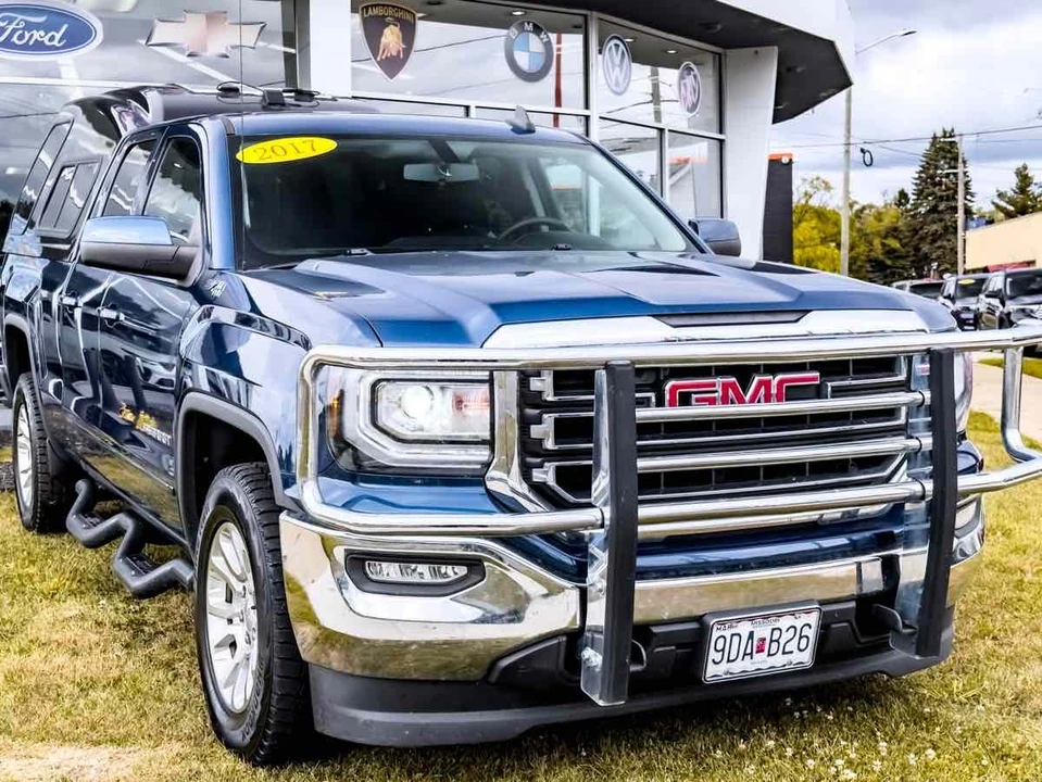 2017 GMC Sierra 3rd Gen - Image 2 of 12