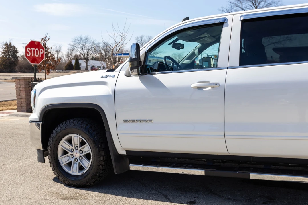 2017 GMC Sierra 3rd Gen - Image 3 of 12